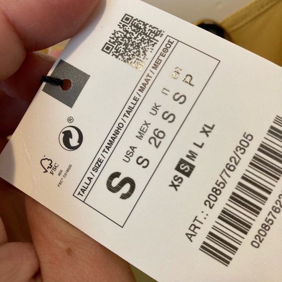 S Zara dress - Picture 2 of 2